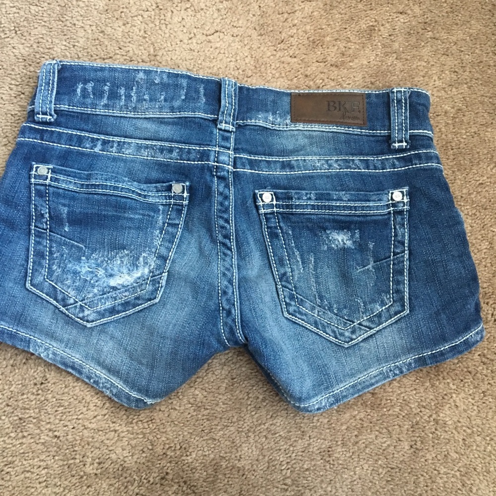 BKE “Sabrina” short size 25